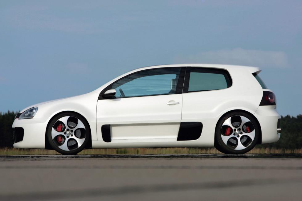 VW Golf GTI W12-650: Το κτήνος με το W12 μοτέρ των 650 PS