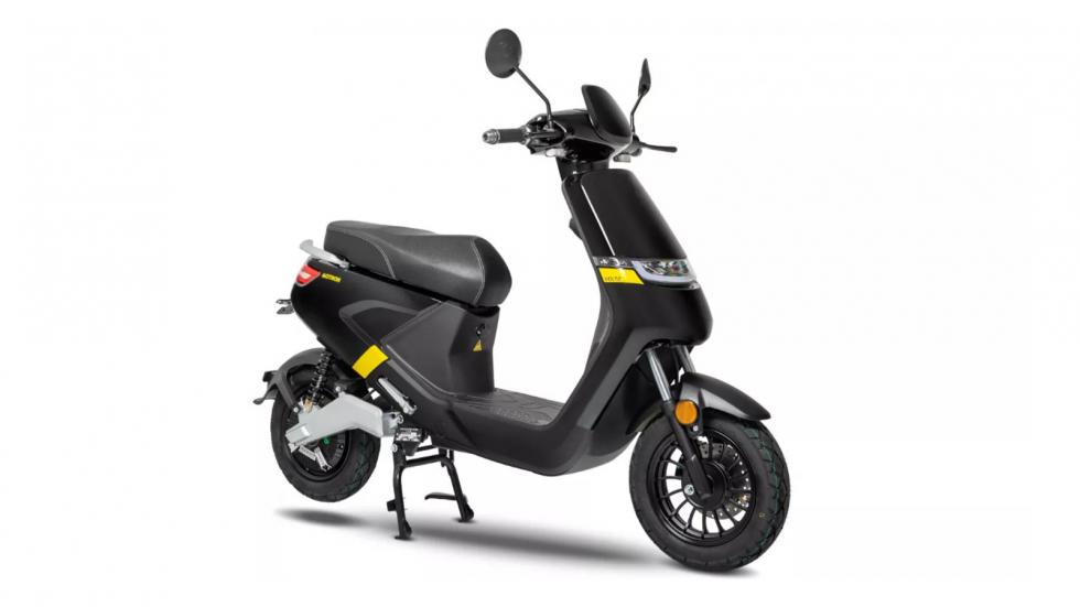 10 + 1 ηλεκτρικά scooter στα 2000 Watt από 1.285 ευρώ (με επιδότηση)