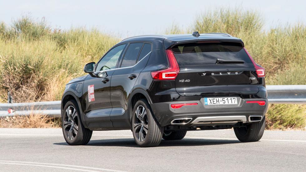 Το Volvo XC40 χρειάζεται 40,1 μέτρα για να σταματήσει από τα 100 χλμ./ώρα, επίδοση που είναι χειρότερη ανάμεσα σε όλα τα plug-in οικογενειακά SUV και 3 μέτρα παραπάνω από του Tiguan.