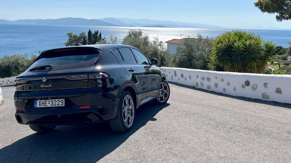 Πίσω από το τιμόνι της Alfa Romeo Tonale Veloce για 1.800 χιλιόμετρα 