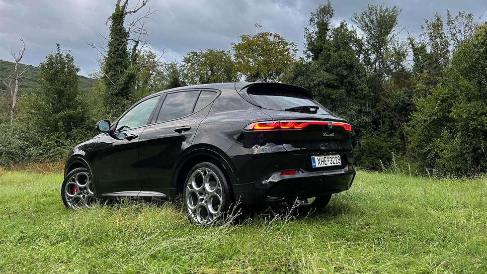 Πίσω από το τιμόνι της Alfa Romeo Tonale Veloce για 1.800 χιλιόμετρα 