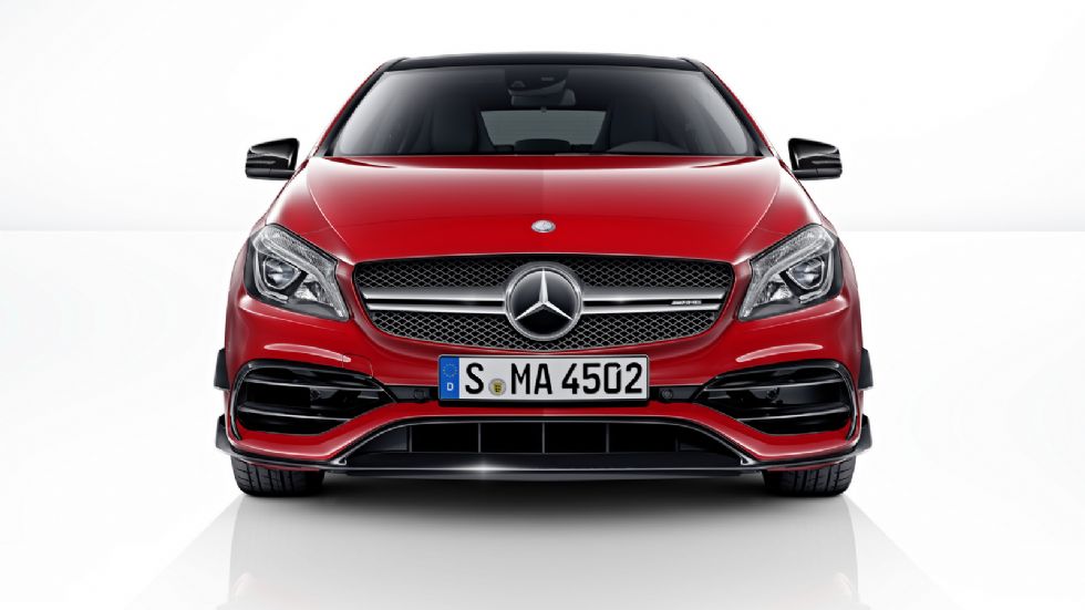 Το μεγαλείο της A45 AMG (+video)