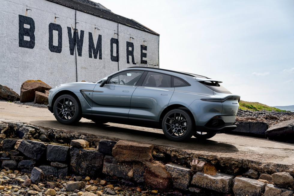 Η «μεθυστική» Aston Martin DBX Bowmore Edition