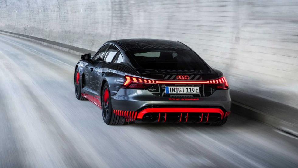 Το Audi e-tron GT στο εργοστάσιο (+vid)