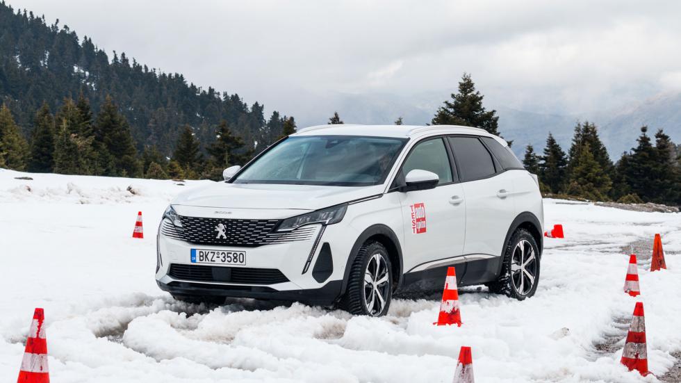 Στην ποιότητα οδήγησης του Peugeot 3008 συνεισφέρει και το Hill Assist Descent Control (σύστημα υποβοήθησης κατάβασης), το οποίο δημιουργεί συνολικά μία εικόνα άνεσης σε εκτός δρόμους πατημένες διαδρο