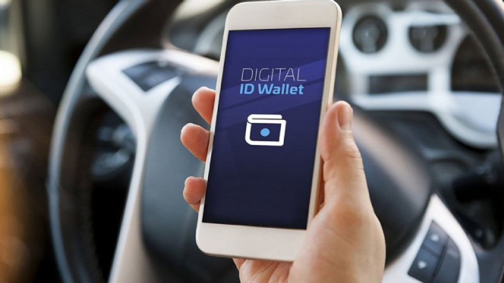 Car Wallet: Ταυτότητα και δίπλωμα στο κινητό από τον Ιούλιο