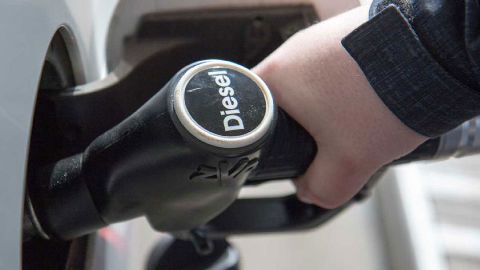 Επιδότηση στο diesel: Εκτός των άμεσων πλάνων της κυβέρνησης