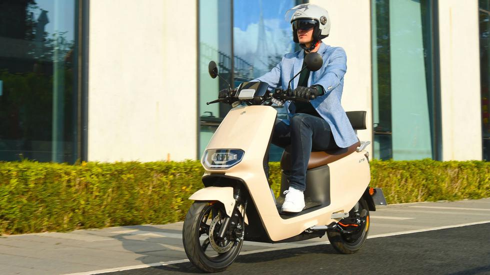 10 + 1 ηλεκτρικά scooter στα 2000 Watt από 1.285 ευρώ (με επιδότηση)