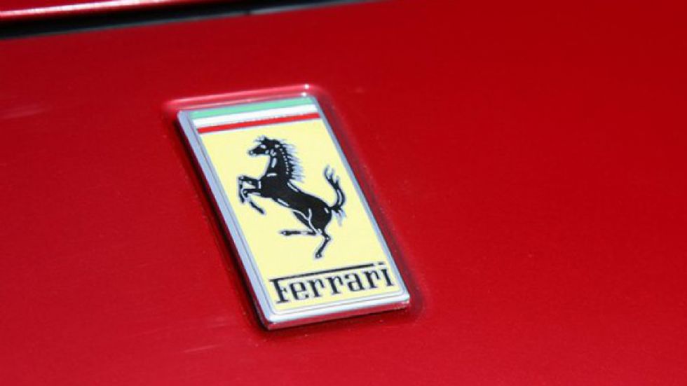 Πωλείται το 10% της Ferrari για να χρηματοδοτηθούν επενδύσεις στον όμιλο FCA.