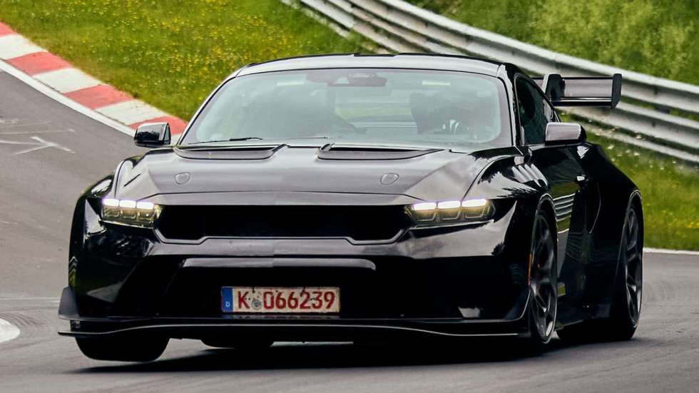 Η Ford Mustang GTD έσπασε το «φράγμα» των 7 λεπτών στο Ring!  