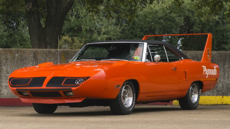 Plymouth Hemi Superbird