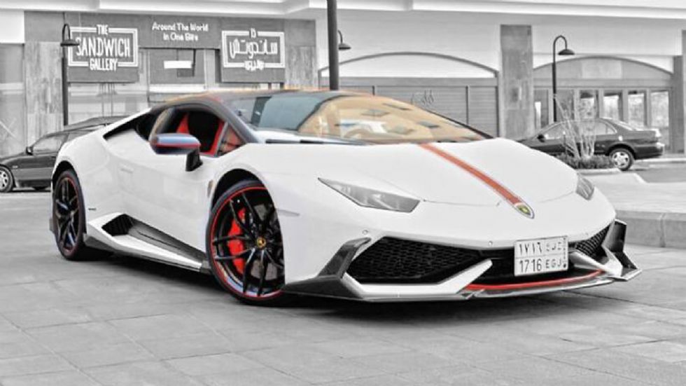 Lamborghini Huracan made by DMC