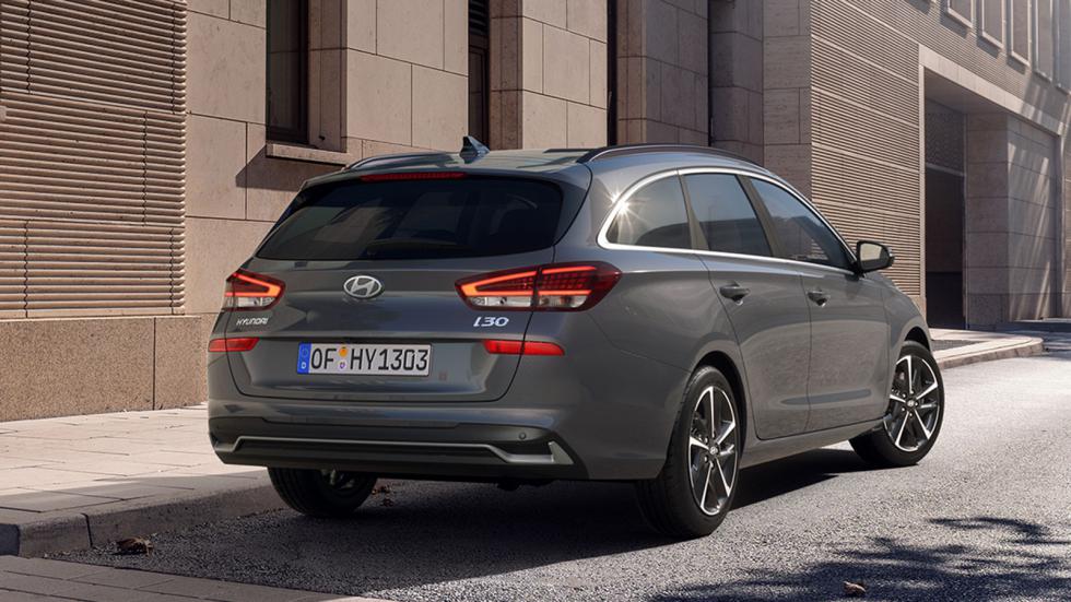 Ντεμπούτο για το αναβαθμισμένο Hyundai i30