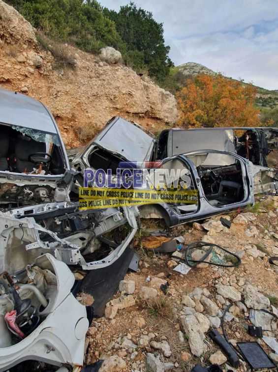 «Νεκροταφείο» με κλεμμένα ΙΧ βρέθηκε στα Λιόσια! 