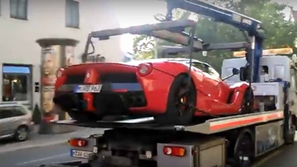 H LaFerrari είναι σπάνιο θέαμα, πόσο μάλλον όταν βρίσκεται πάνω σε οδική...