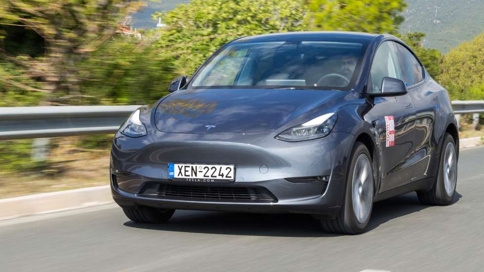 Tesla Model Y με «καπέλο» στο leasing ή το πιο ευρύχωρο Hyundai Ioniq 5 που γλιτώνεις τα μισά;