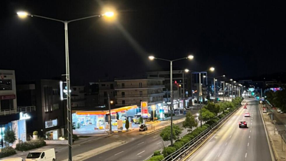 Μπήκαν τα LED φώτα στη Λεωφόρο Κηφισίας 