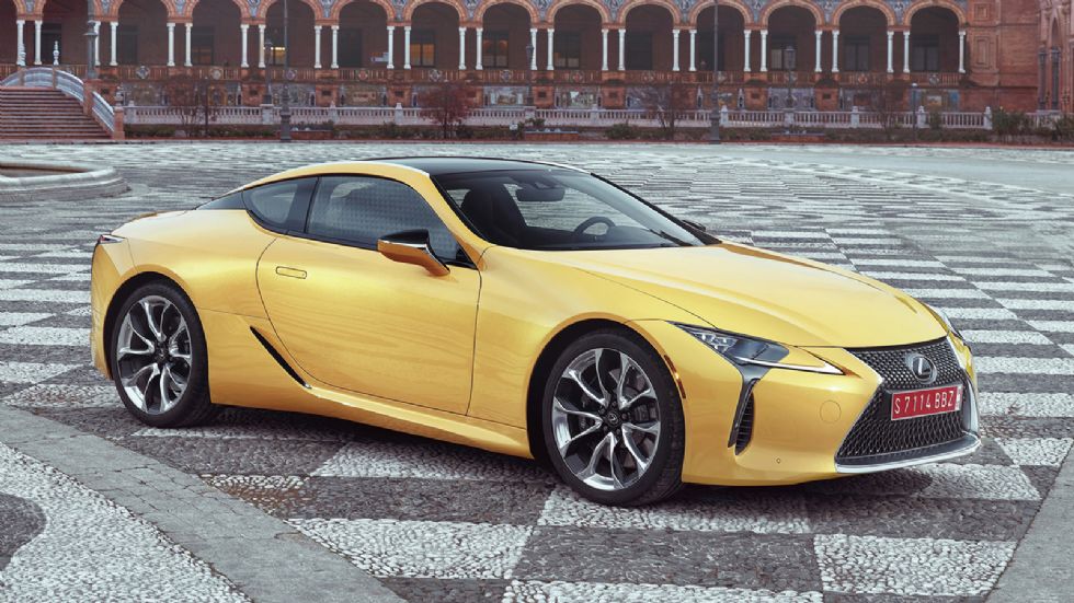 To Lexus LC Coupe, βάση του υποθετικού νέου μοντέλου που κατοχύρωσε η εταιρεία. 