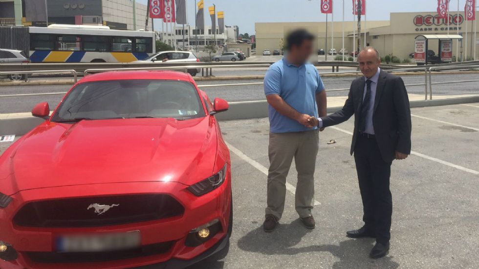 Ο πρώτος ιδιοκτήτης της Mustang με τον 5,0 λτ. V8 δεν ήθελε να δημοσιευθούν τα στοιχεία του. 