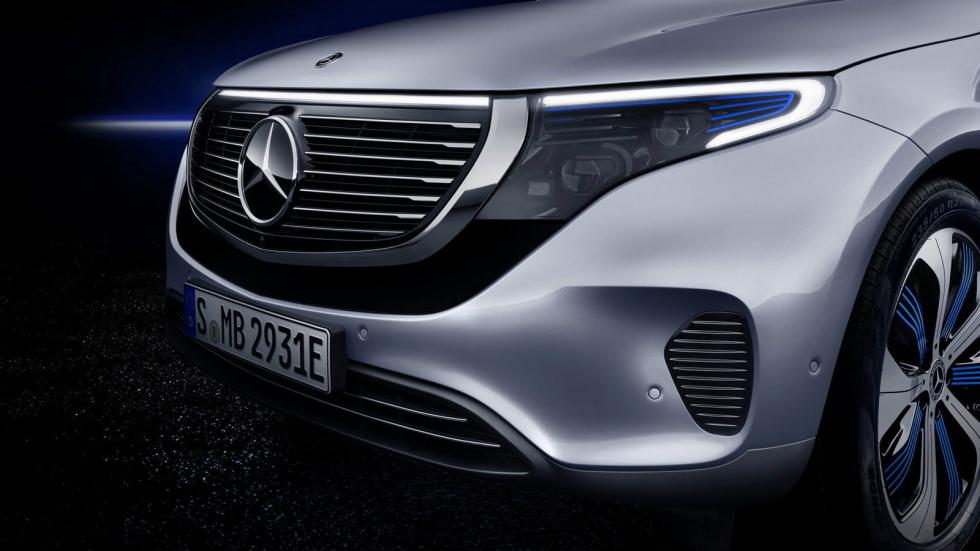 Ιδού η νέα Mercedes EQC (+video)