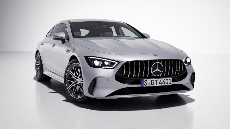 Με στυλ V8 οι... 6κύλινδρες Mercedes-AMG GT 4-Door Coupé