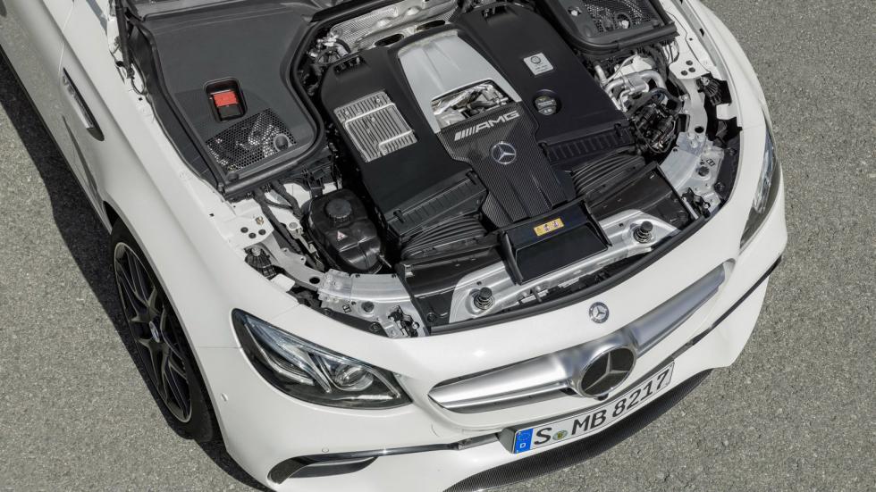 Ο 4λιτρος biturbo V8 θα αποδίδει έως 612 ίππους και 850 Nm ροπής. 