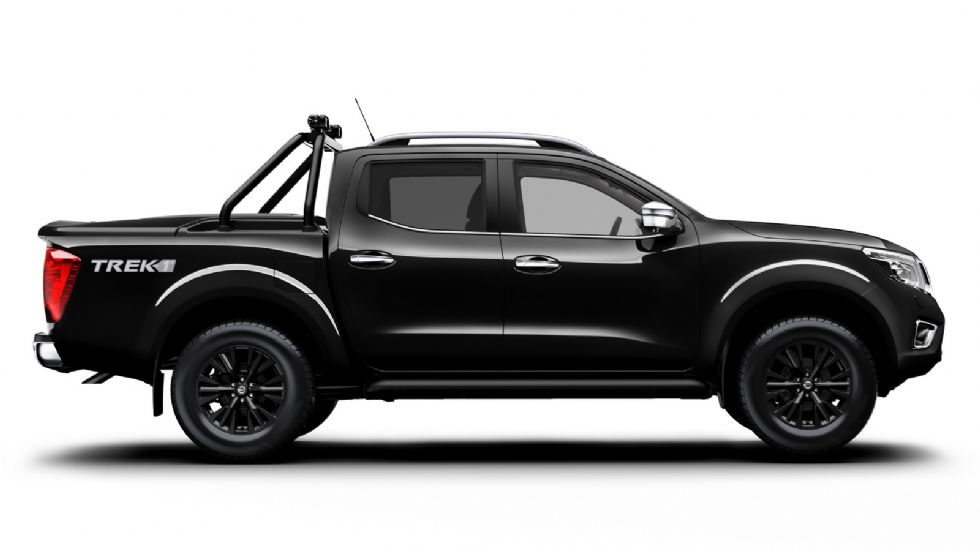 Nissan Navara Trek-1