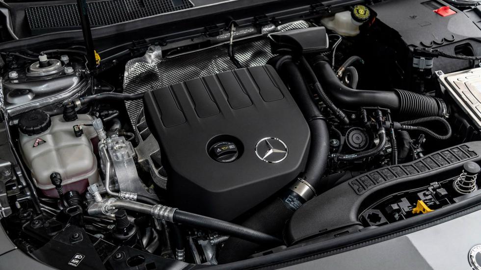 Τι αγοράζω με την Mercedes A 180 των 27.650 ευρώ