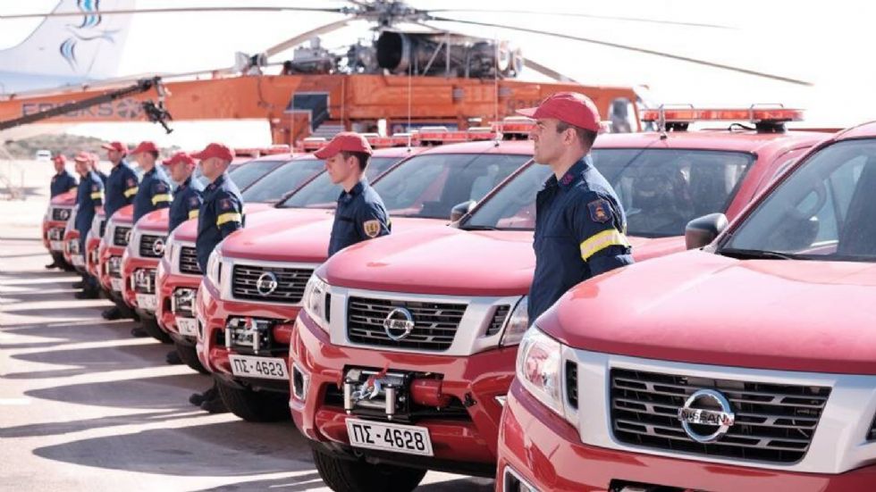 20 οχήματα στην Πυροσβεστική από την Παπαστράτος