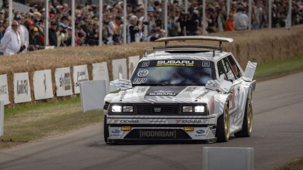 O Pastrana έπεσε στα άχυρα του Goodwood με το Subaru του (+vid)