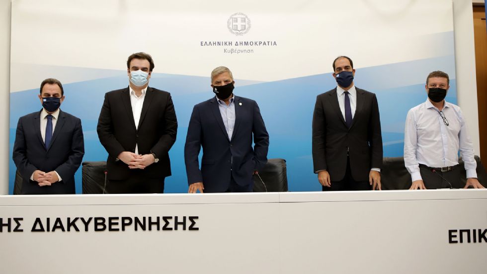 Αμεση επίλυση για το κομφούζιο με τις άδειες οδήγησης & κυκλοφορίας