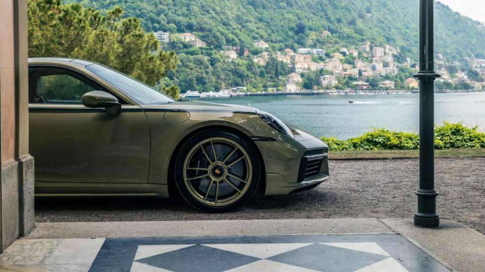 Porsche με χρώμα Urban Bamboo τιμά μια συγκεκριμένη 959