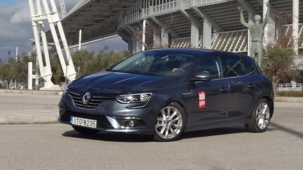 Όπως και αν το δεις, από όποια γωνία, το νέο Renault Megane δεν έχει καμία σχέση σε εμφάνιση με το προηγούμενο μοντέλο και κερδίζει τις εντυπώσεις.	