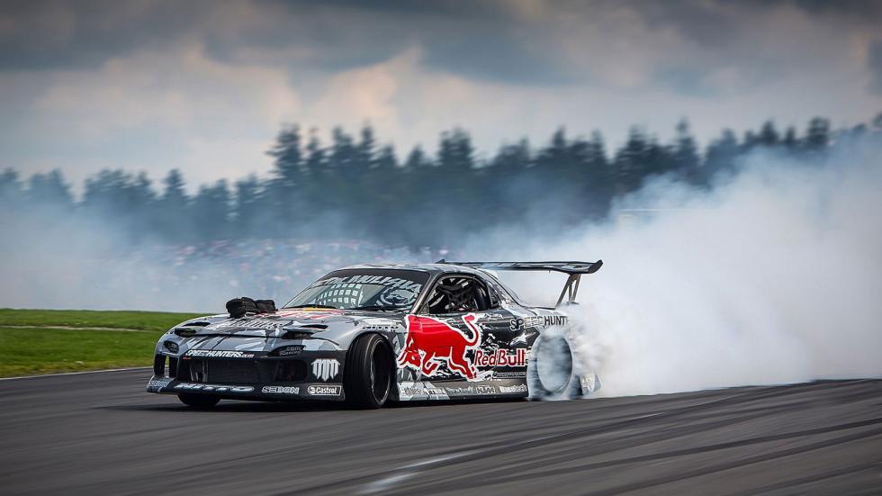 Tροποποιημένο RX-7 για drift.