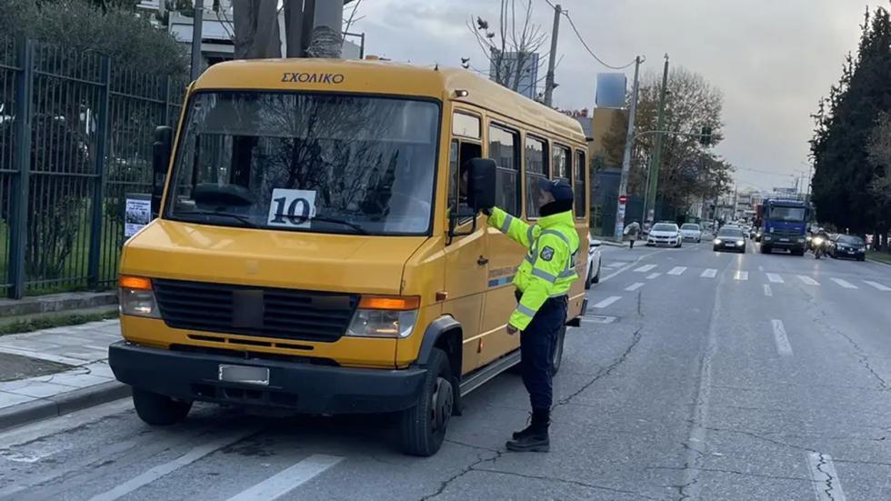 59 παραβάσεις από σχολικά σε μία ημέρα στην Αθήνα!