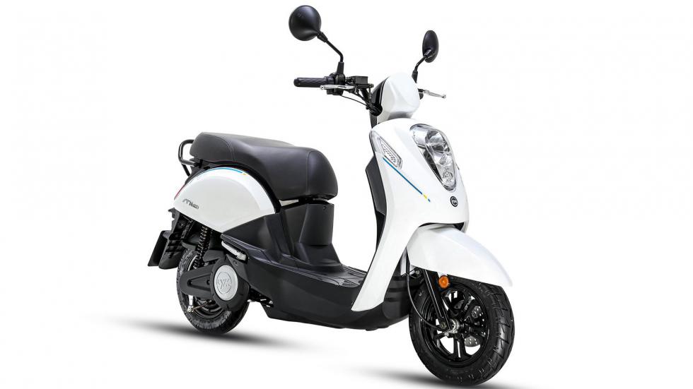 10 + 1 ηλεκτρικά scooter στα 2000 Watt από 1.285 ευρώ (με επιδότηση)