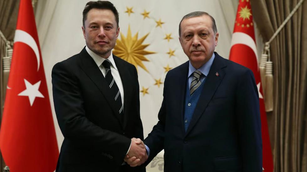 Tesla: Ο Ερντογάν κάλεσε τον Musk να χτίσει εργοστάσιο στην Τουρκία