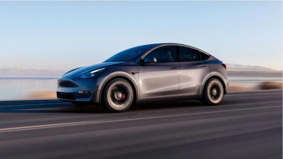 Φήμη: Ετοιμάζεται νέα έκδοση του Tesla Model Y 