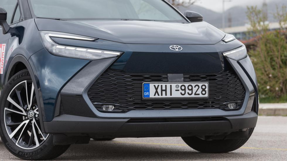 Δοκιμή: Toyota C-HR Hybrid 1,8 με 140 άλογα & κατανάλωση 3,5 λίτρα