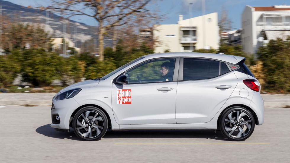 Κάτω από το καπό της κορυφαίας έκδοσης του Hyundai i10 N Line βρίσκεται ο 3κύλινδρος 1.000άρης turbo βενζινοκινητήρας άμεσου ψεκασμού διατηρεί την ιδιαίτερη τεχνολογία συνεχούς μεταβαλλόμενης διάρκεια