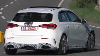     Mercedes-AMG A45 (+vid)