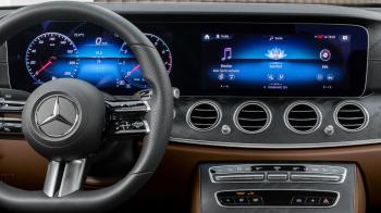   hi-tech    Mercedes E-Class