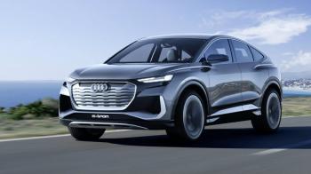    &     Q4 e-tron Sportback