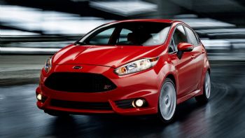 Fiesta ST Plus  ;