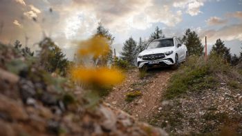 Mercedes GLC: ...       