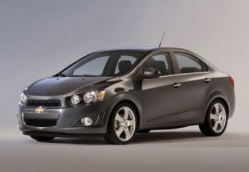     Chevrolet Aveo 4d!