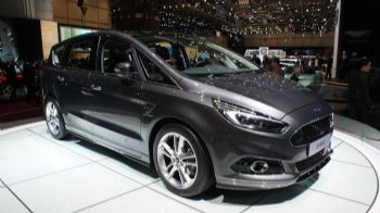   Ford S-MAX