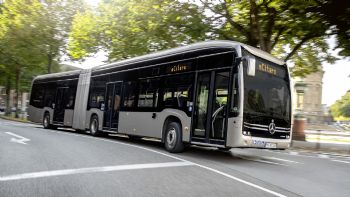    Toyota  Mercedes-Benz eCitaro Range Extender