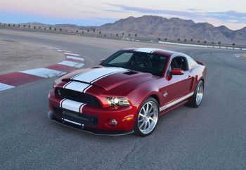 Ford Mustang GT500 Super Snake