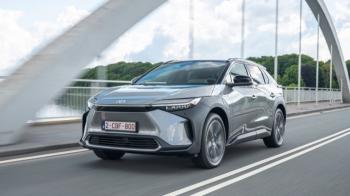 Η Toyota θα είναι έτοιμη για να πουλά μόνο ηλεκτρικά το 2035